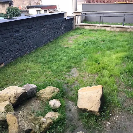 Suterénní Na Hejtmánce U Letiště V Mladé Boleslavi *