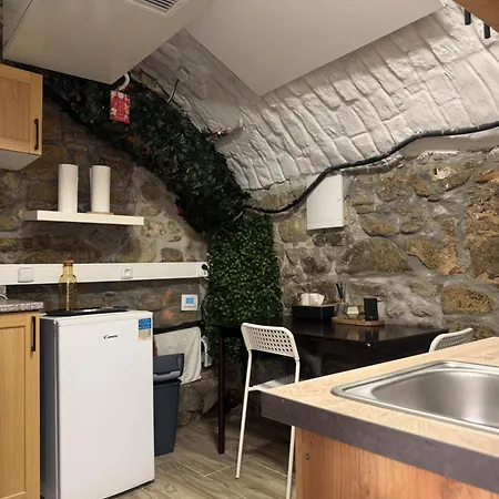 Suterénní Na Hejtmánce U Letiště V Mladé Boleslavi * Mladá Boleslav