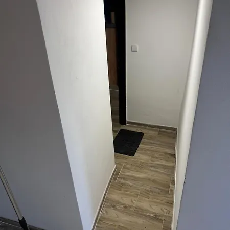 Suterenni Na Hejtmance U Letiste V Mlade Boleslavi