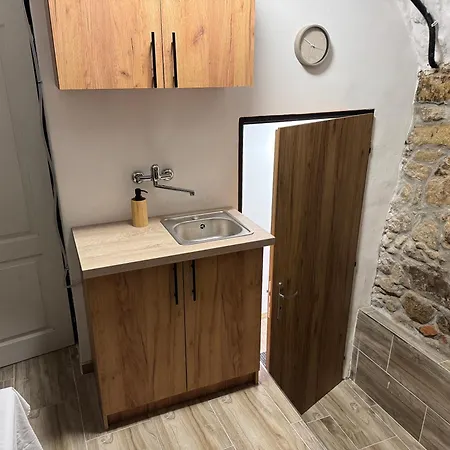 Habitación en casa particular Suterénní Na Hejtmánce U Letiště V Mladé Boleslavi Mladá Boleslav