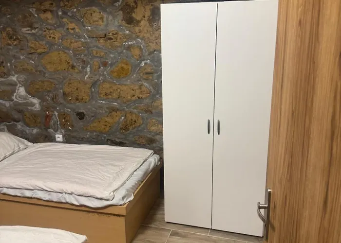 Suterenni Na Hejtmance U Letiste V Mlade Boleslavi * Mladá Boleslav