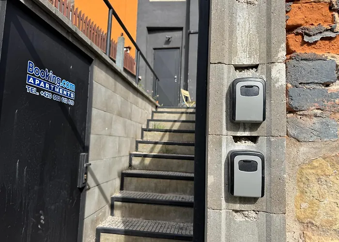 Suterenni Na Hejtmance U Letiste V Mlade Boleslavi Kwatera prywatna *